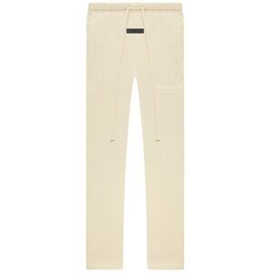 BNWT Men’s Fear of God Essentials Relaxed Sweatpant
Egg Shell XXL & XL